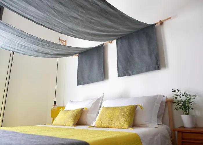 Curu فندق مبيت وإفطار 4*