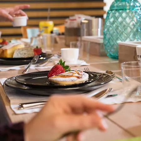 Curu Alojamento de Acomodação e Pequeno-almoço 3*
